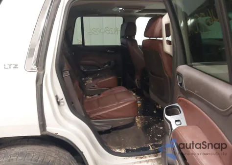 2015 Chevrolet Tahoe Ltz z USA, uszkodzony, nr VIN 1GNSKCKC8FR141857